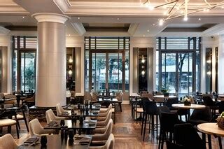 Brisbane Wine Bar | Brisbane Marriott Hotel