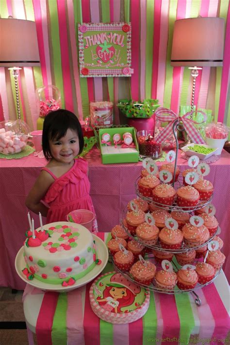 Artistic Anya Designs: Strawberry Shortcake Party