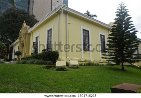 Casa Amarilla San Jose Costa Rica Stock Photo 1301715235 | Shutterstock