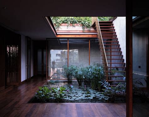 House on Pali Hill / Studio Mumbai | ArchDaily