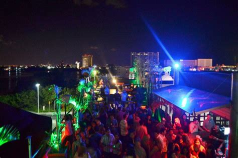 Cancun Nightlife - Cancun Airport Transportation Blog