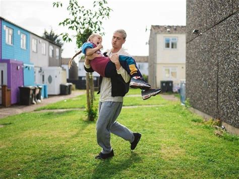 FILM REVIEW: 'Scrapper' directed by Charlotte Regan - The Berkshire Edge