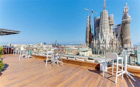 35 Best Rooftop Bars in Barcelona [2024 UPDATE]