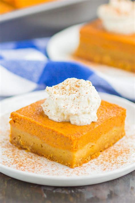 Pumpkin Pie Bars (+ Graham Cracker Crust) - Pumpkin 'N Spice