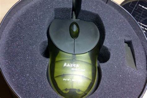 RΛZΞR on Twitter: "#BestPartOfThe90sWas the world's first gaming mouse was born - the Razer ...