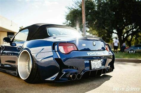 BMW E85 Z4 blue widebody slammed | Bmw cars, Bmw classic cars, Bmw z4