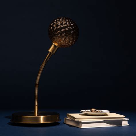 Glowstone Brass Table Lamp at Rs 2499 | Gurugram | ID: 2851820957030