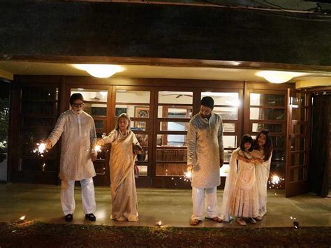 Amitabh Bachchan sells off his New Delhi bungalow Sopaan | Filmfare.com