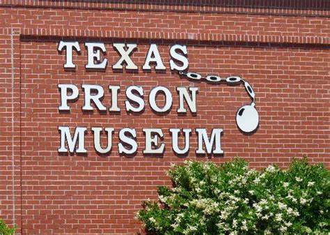 Old Sparky - Electric Chair in Huntsville Prison Museum - Picture of Texas Prison Museum ...