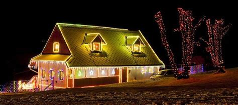 How to Hang Christmas Lights on A Roof Peak & Holiday Light Tips - IKO