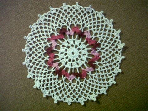 Rajutan Benang Kreasiku: Crochet Lace Taplak Meja Kecil