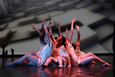 Contemporary Dance | Stage Art Dance