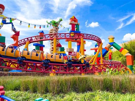 15 Best Disney Rides For Kids (Grade School Age!) - Disney Trippers