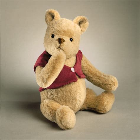 Classic Pooh | R. John Wright Dolls