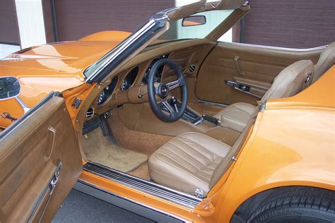 1972 CHEVROLET CORVETTE CONVERTIBLE - Interior - 219978