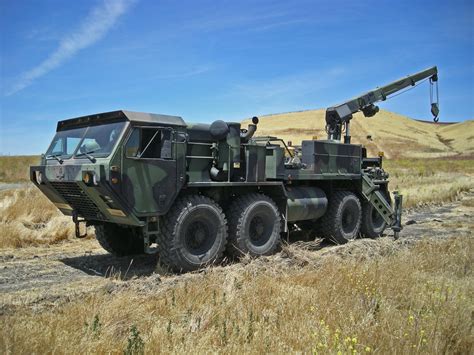 Exército Brasileiro interessado em Viaturas de Socorro e Recuperação Oshkosh HEMTT M984 Wrecker ...