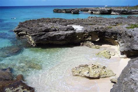 Top 6 Cayman Islands Beaches