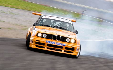 Drifting or oversteer? Which is it? - The Crittenden Automotive Library