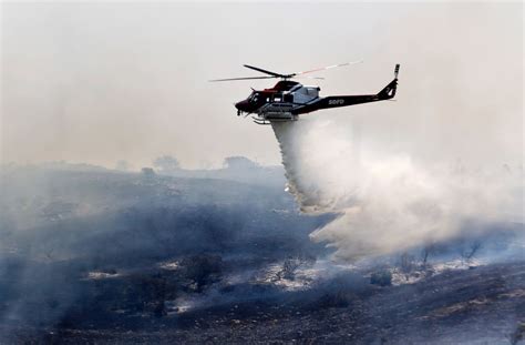 Fires Sear Through Southern California Towns - ABC News