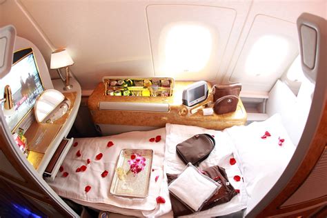 7 Images First Class Plane Seats Emirates And View - Alqu Blog