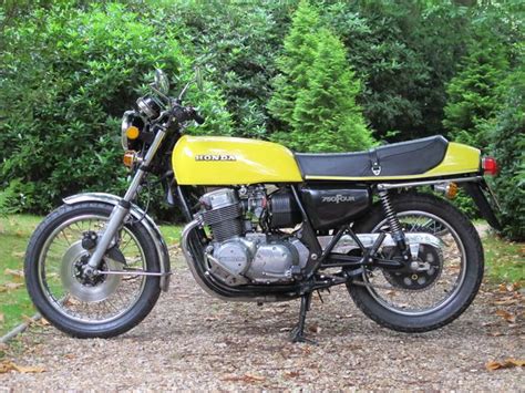 Honda CB750 F1 - Classic Super BikesClassic Super Bikes