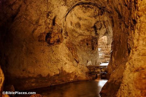 Hezekiah's Tunnel (BiblePlaces.com)