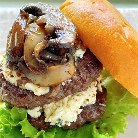 Wagyu Burger - Foodtastic Mom