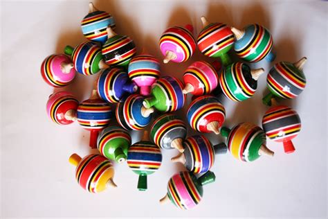 Round Pirinola Mini 1 pc Colorful lines Toy or