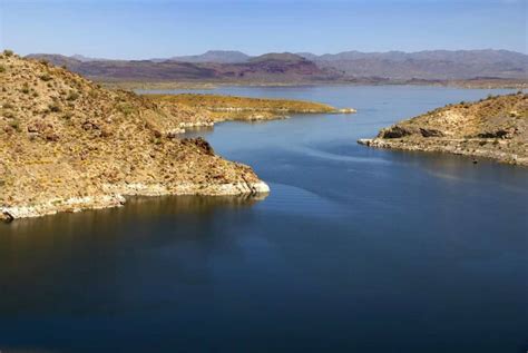 11 Best Places to Go Camping Near Water in Arizona - Territory Supply