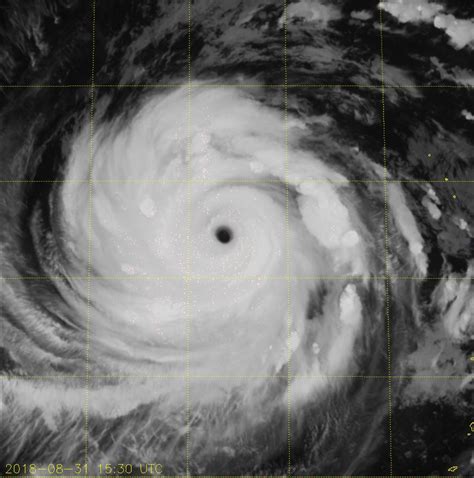 Dangerous Super Typhoon Jebi is Earth's strongest storm of 2018 and heads for Japan - Strange Sounds