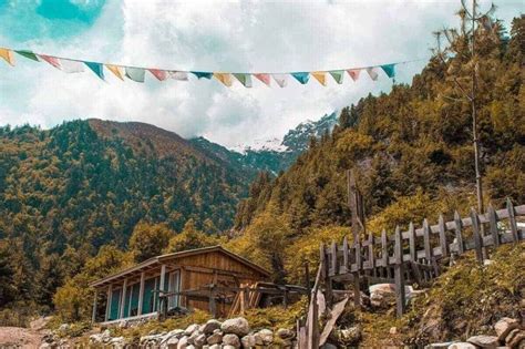 Annapurna Circuit Itinerary: What You NEED To Know 2024