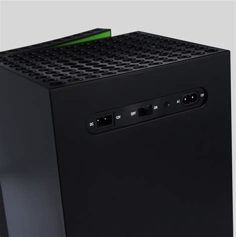 XBOX SERIES X REPLICA MINI 8 CAN FRIDGE (Thermoelectric Cooler) - NEW - IN HAND! - town-green.com