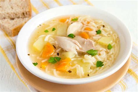 Sopa de pollo cubana Receta, Ingredientes y Como Prepararla