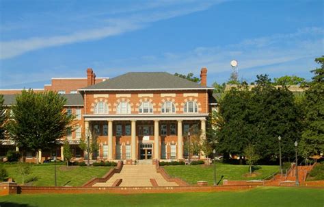 North Carolina State University | College life, North carolina state university, Campus