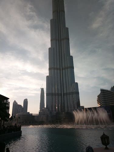 Burj Khalifa & Dubai Mall | Chiva Congelado | Flickr