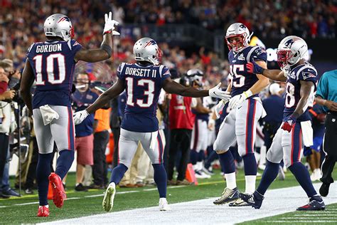 Final: Patriots dominate Steelers in all three phases in 33-3 win