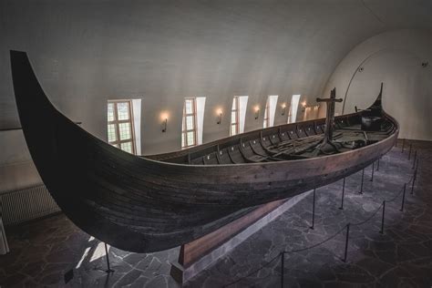 Gokstad Viking Ship | Viking ship, Vikings, Hall lighting