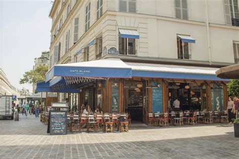 Best Cafes near the Louvre Museum - Discover Walks Blog