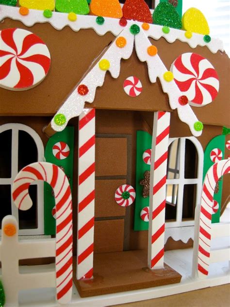 my foam gingerbread house | Decoraciones de navidad del grinch ...