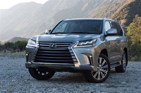 2017 Lexus LX 570: An Easy-to-Drive Luxury Beast SUV [Review] - The ...