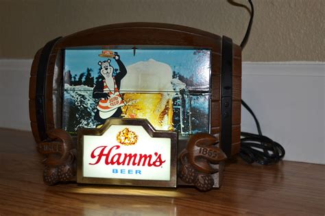 Hamm's Barrel 8 Scene Flipping Scrolling Lighted Beer Sign Vintage Advertising | Beer signs ...