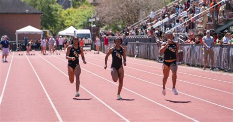 Florida State athletes perform at FSU Track and Field Relays