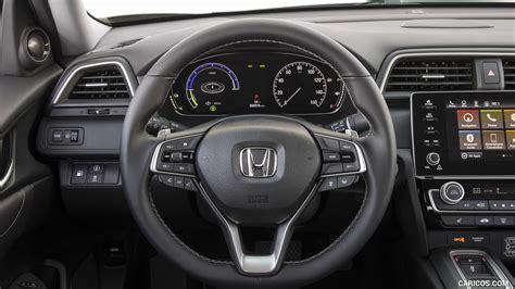 2019 Honda Insight - Interior | Caricos