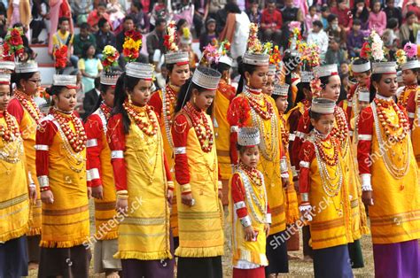 The Vibrant World of Khasi Tribes: Exploring Meghalaya’s Unique Cultural Heritage – The Cultural ...