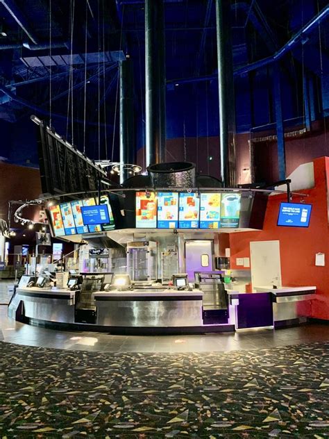 CINEPLEX CINEMAS SCARBOROUGH - 43 Photos & 20 Reviews - 300 Borough ...