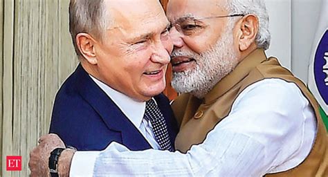 PM Modi, Putin discuss measures to contain Covid-19 on eve of G-20 summit - The Economic Times