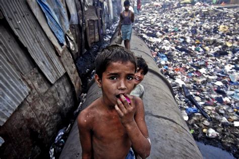 La infancia en la Argentina: una deuda interna - El Cohete a la Luna