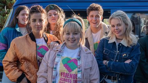 How to watch 'Derry Girls' Season 3 | Mashable