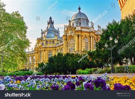 14,709 Budapest city park Images, Stock Photos & Vectors | Shutterstock