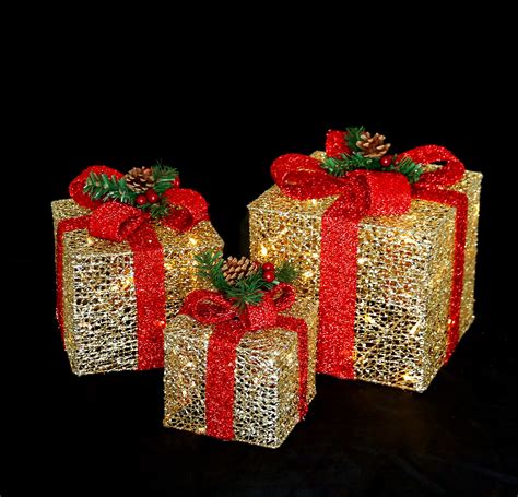 LED Lighted pre-lit Christmas presents Gift Boxes, sparkling ( Gold/red), battery operated ...